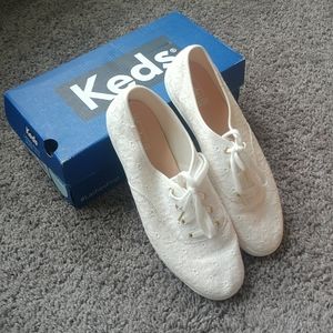Keds Eyelet shoes